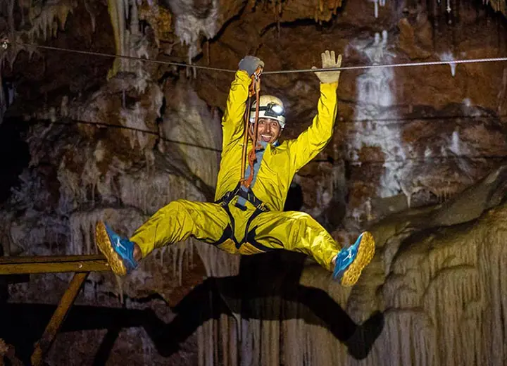 Clamouse grotte aventure